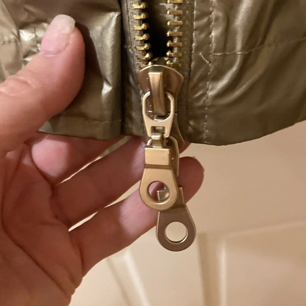 ANORAK Metallic Rain Coat. Sz. XL - Picture 14 of 15